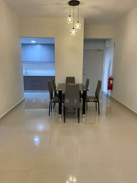 Condominium for Rent at Hillpark Residence - Jasmine Wai - Dining Room - PropertyGuru.com.my