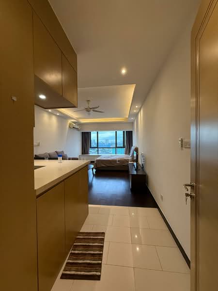 Service Residence for Rent at R&F Princess Cove Phase 1 - Hui Lee - Bedroom - PropertyGuru.com.my