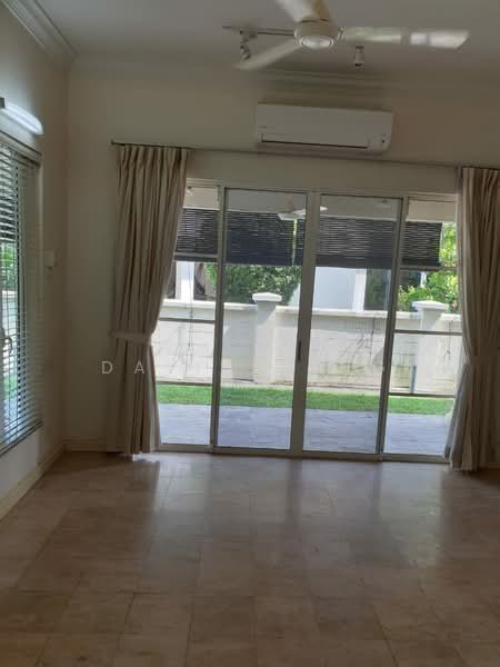 Rumah Berkembar untuk Dijual di Damansara Heights (Kuala Lumpur) - David Tang - Living Room - PropertyGuru.com.my