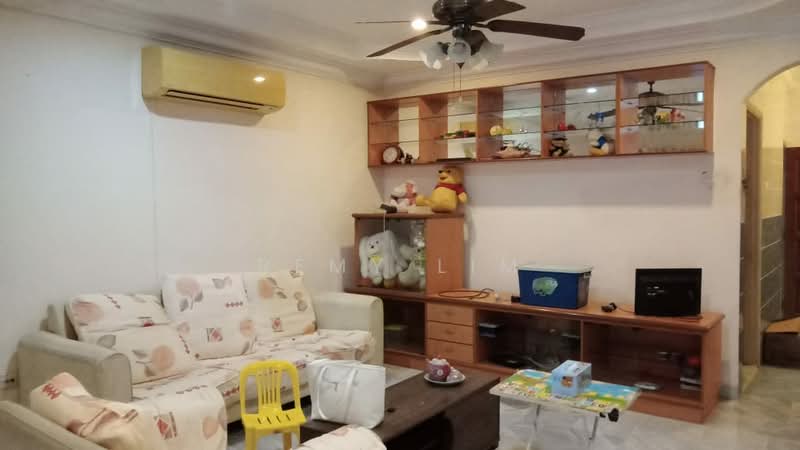 2-storey Terraced House for Rent in Bukit Pandan Bistari (Cheras) - Remy Lim - Living Room - PropertyGuru.com.my
