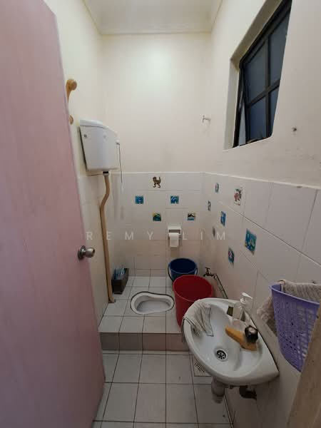 2-storey Terraced House for Rent in Bukit Pandan Bistari (Cheras) - Remy Lim - Bathroom - PropertyGuru.com.my