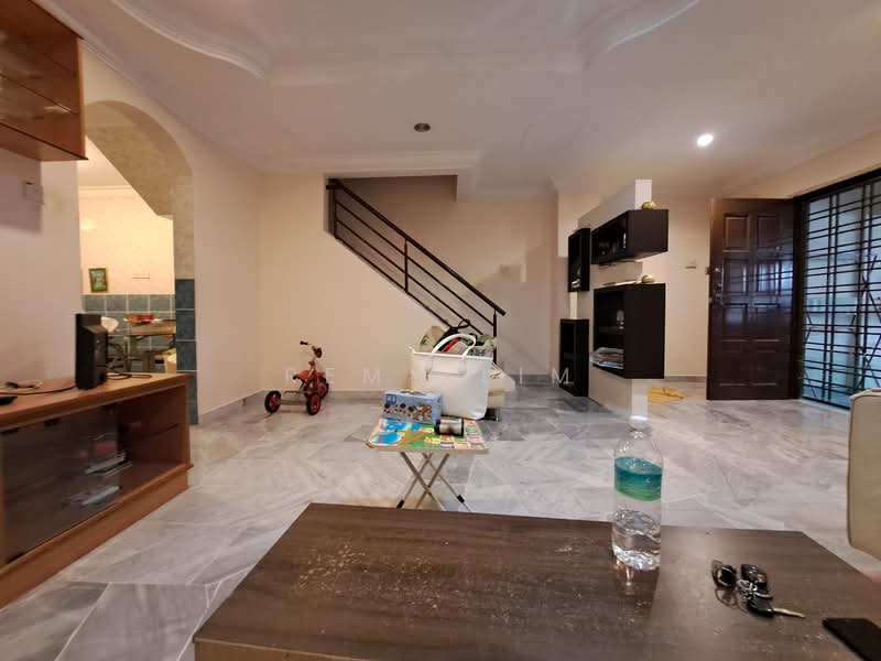 2-storey Terraced House for Rent in Bukit Pandan Bistari (Cheras) - Remy Lim - Living Room - PropertyGuru.com.my
