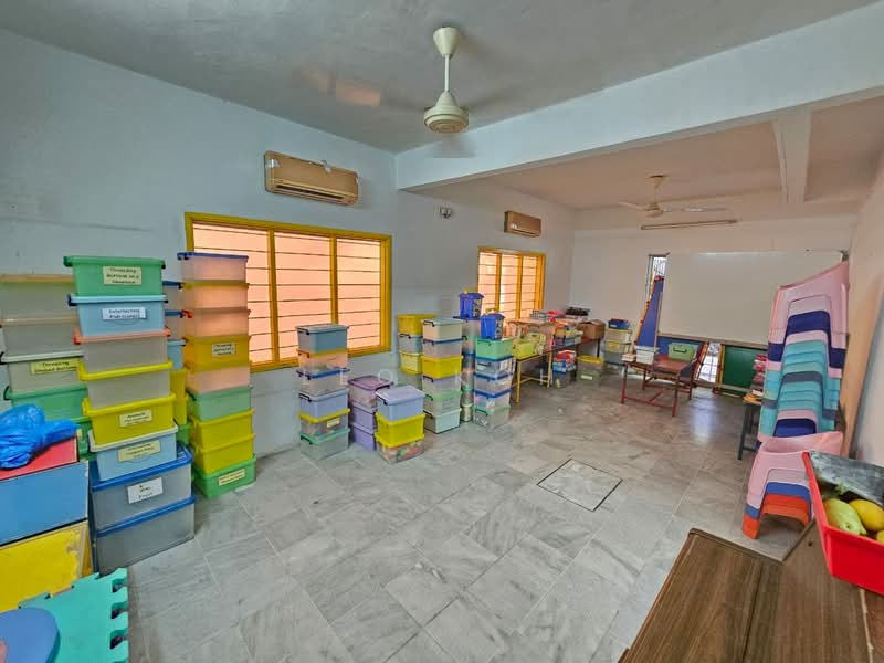 Rumah Teres untuk Dijual di Bandar Kinrara Seksyen 1 (Bandar Kinrara) - Leo Koh - Interior - PropertyGuru.com.my