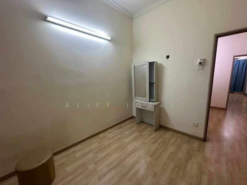 Terraced House for Rent in Shah Alam (Selangor) - Aliff Iqbal - Interior - PropertyGuru.com.my