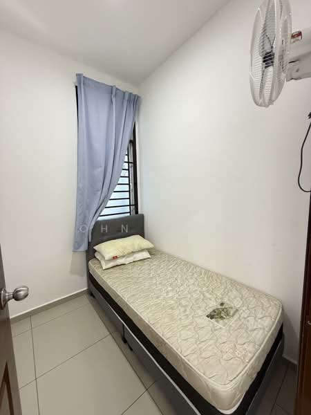 Service Residence for Rent at THE SENAI GARDEN (PANGSAPURI IMPIAN SENAI) - John Pharn - Bedroom - PropertyGuru.com.my