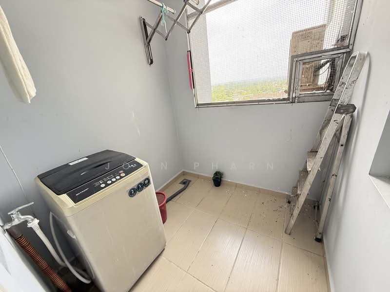 Service Residence for Rent at THE SENAI GARDEN (PANGSAPURI IMPIAN SENAI) - John Pharn - Balcony - PropertyGuru.com.my