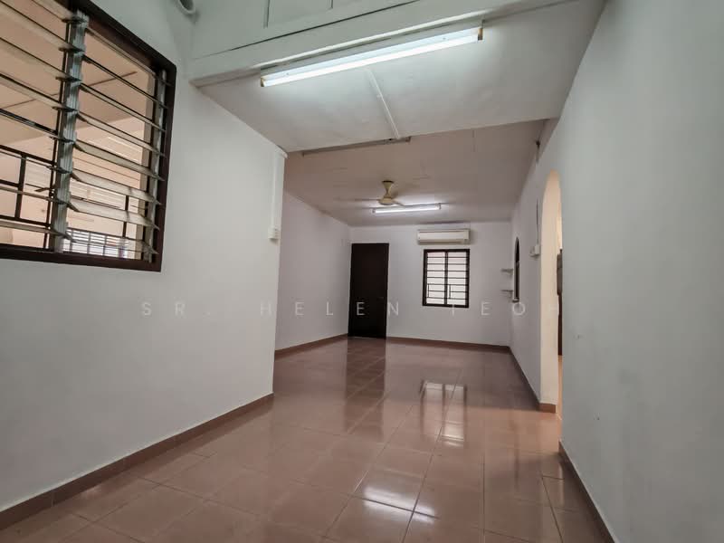 Rumah Berkembar untuk Dijual di Ayer Itam (Penang) - Sr. Helen Teoh - Interior - PropertyGuru.com.my