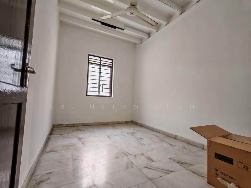 Rumah Berkembar untuk Dijual di Ayer Itam (Penang) - Sr. Helen Teoh - Interior - PropertyGuru.com.my