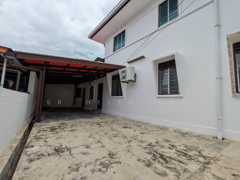 Rumah Berkembar untuk Dijual di Ayer Itam (Penang) - Sr. Helen Teoh - Exterior - PropertyGuru.com.my