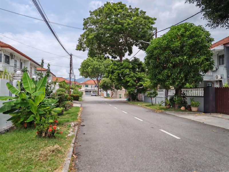 Rumah Berkembar untuk Dijual di Ayer Itam (Penang) - Sr. Helen Teoh - Exterior - PropertyGuru.com.my
