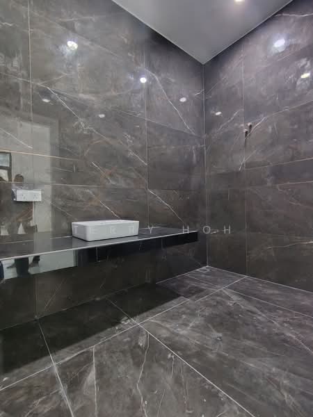 Bungalow for Sale in Taman Setiawangsa (Setiawangsa) - Terry Hoh - Bathroom - PropertyGuru.com.my