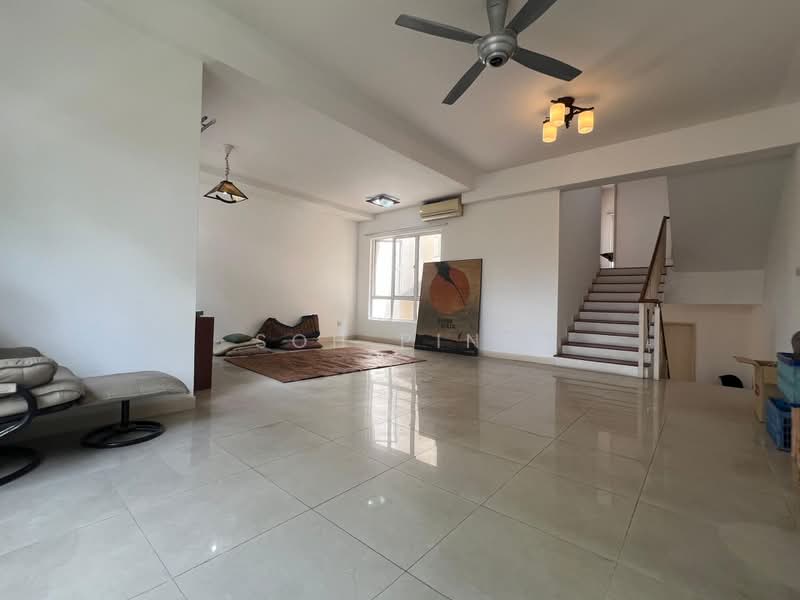 Bungalow for Sale in Usj 16 (Subang Jaya) - Soh Ping - Living Room - PropertyGuru.com.my