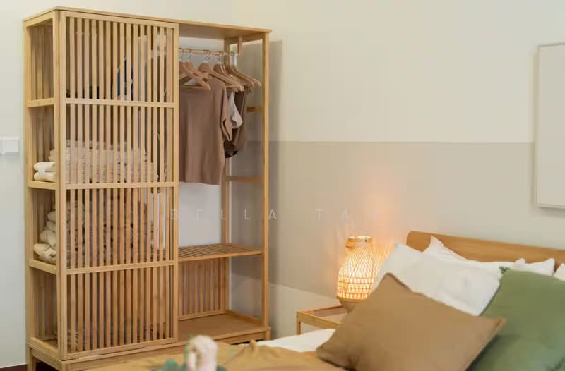 Service Residence for Sale at Summer Suites - Residensi Bukit Meldrum - Bella Tan - Bedroom - PropertyGuru.com.my
