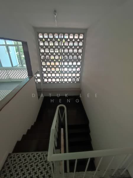 Rumah Berkembar untuk Dijual di Taman Chateau (Ipoh) - Datuk Lee Heng - Interior - PropertyGuru.com.my