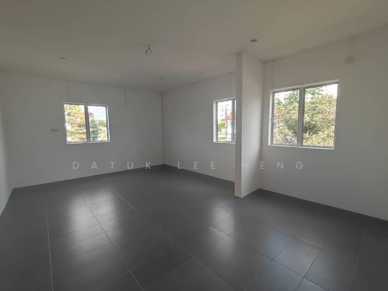 Rumah Berkembar untuk Dijual di Taman Chateau (Ipoh) - Datuk Lee Heng - Interior - PropertyGuru.com.my