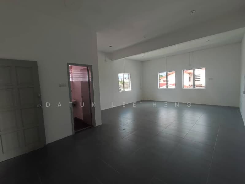 Rumah Berkembar untuk Dijual di Taman Chateau (Ipoh) - Datuk Lee Heng - Interior - PropertyGuru.com.my