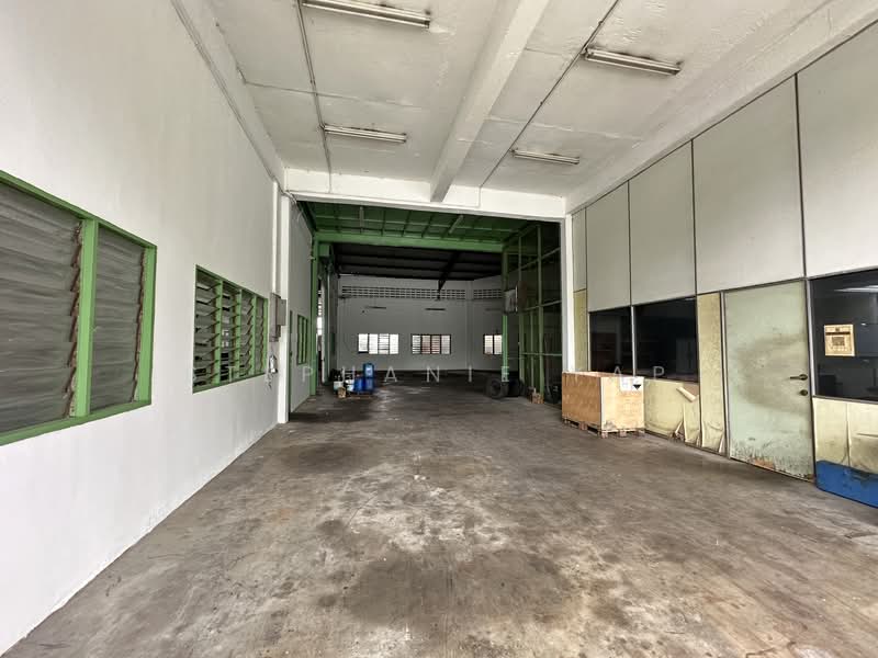 Semi-D Factory for Rent in Meru (Klang) - Stephanie Yap - Interior - PropertyGuru.com.my