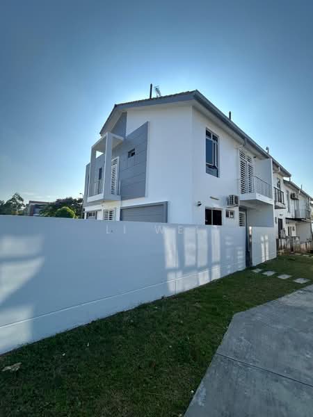 2-storey Terraced House for Rent in Setia Eco Gardens (Gelang Patah) - Li Wei - Exterior - PropertyGuru.com.my