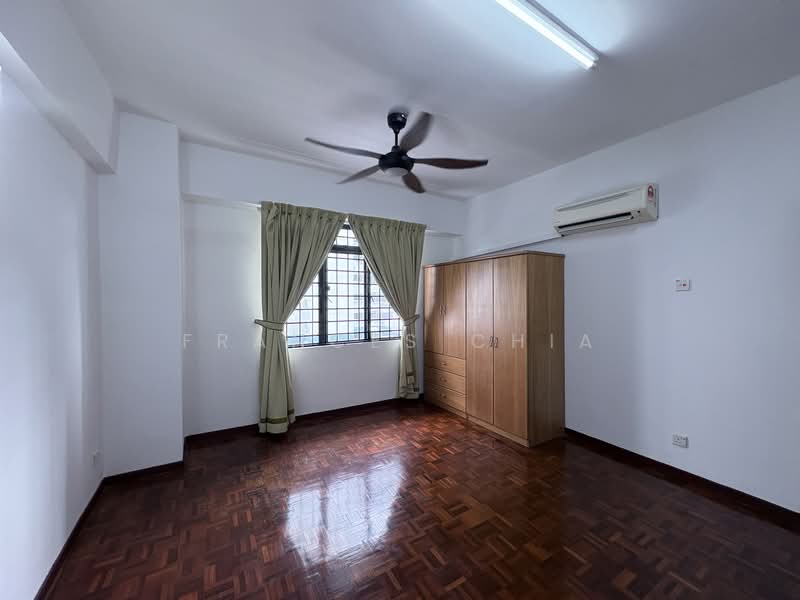 Condominium for Sale at Vista Komanwel B - Frances Chia - Bedroom - PropertyGuru.com.my