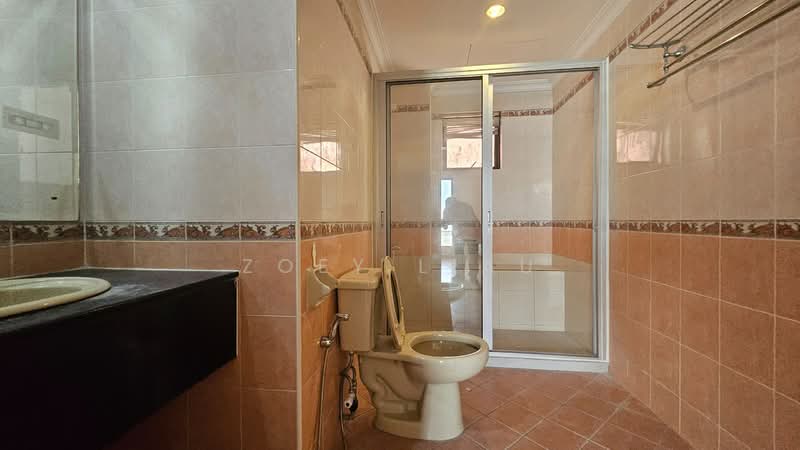 Condominium for Rent at Marina Court Resort Condominium - Zoey Liau - Bathroom - PropertyGuru.com.my