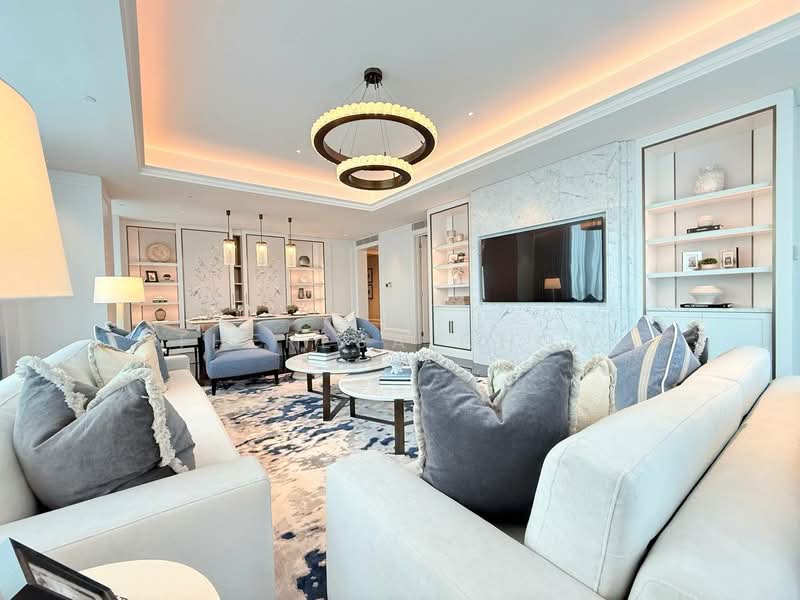 Servis Apartment untuk Dijual di St Regis - Theresa Chow - Living Room - PropertyGuru.com.my