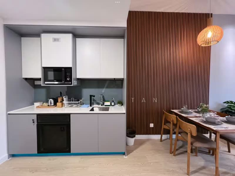 Service Residence for Sale at Summer Suites - Residensi Bukit Meldrum - Bella Tan - Kitchen - PropertyGuru.com.my