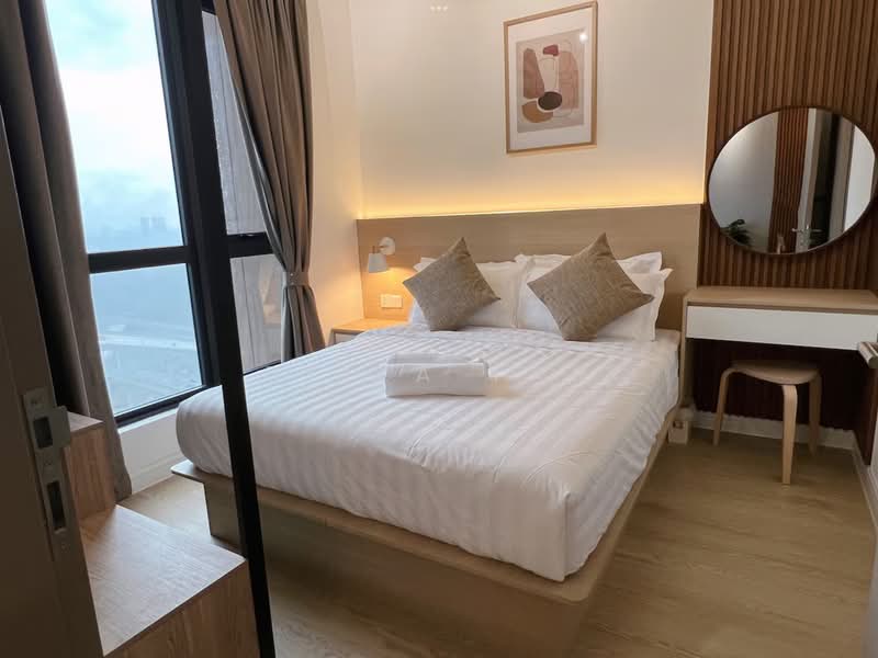 Service Residence for Sale at Summer Suites - Residensi Bukit Meldrum - Bella Tan - Bedroom - PropertyGuru.com.my