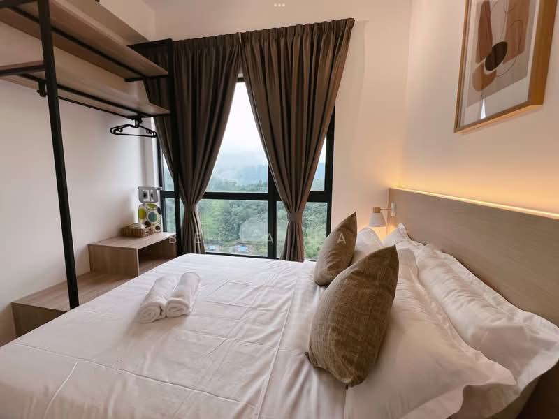 Service Residence for Sale at Summer Suites - Residensi Bukit Meldrum - Bella Tan - Bedroom - PropertyGuru.com.my