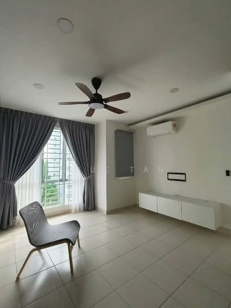 Apartment for Sale at Seri Baiduri - Shue Tan - Living Room - PropertyGuru.com.my