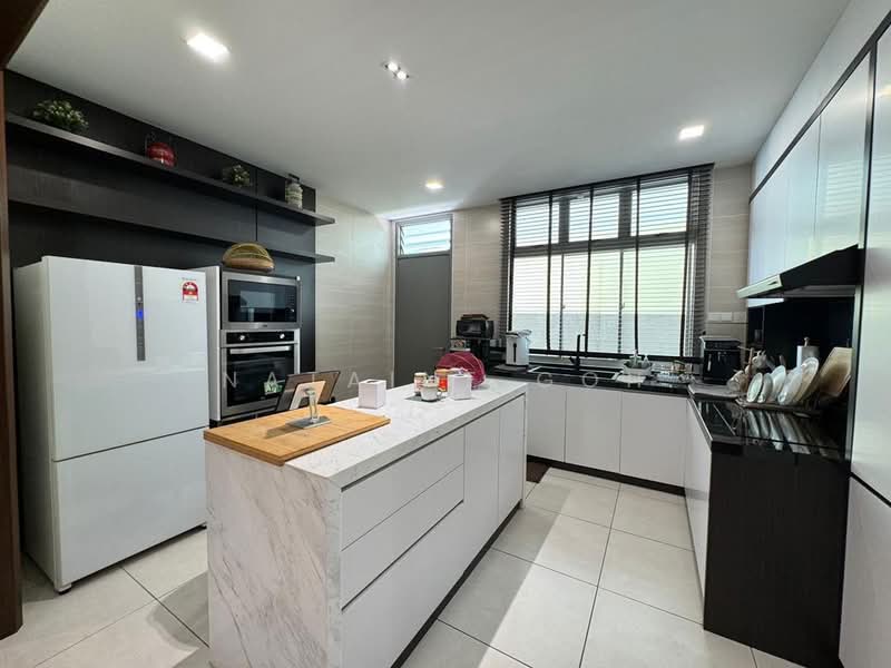 Semi-Detached House for Sale in Taman Sutera Utama (Skudai) - Nataine Goh - Kitchen - PropertyGuru.com.my