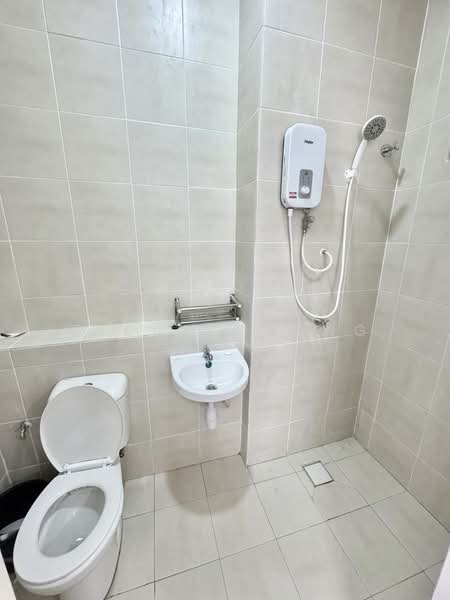 Kondominium untuk Disewa di Residensi Adelia 3 - Eldon Chong - Bathroom - PropertyGuru.com.my