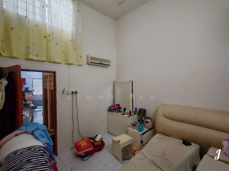 1-storey Terraced House for Sale in Klang (Selangor) - Jimmy Tan - PropertyGuru.com.my