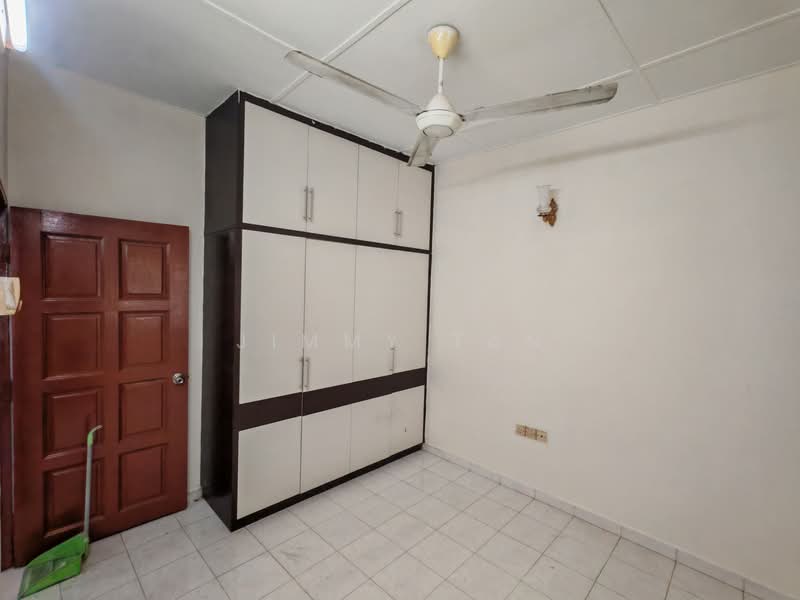 1-storey Terraced House for Sale in Klang (Selangor) - Jimmy Tan - PropertyGuru.com.my