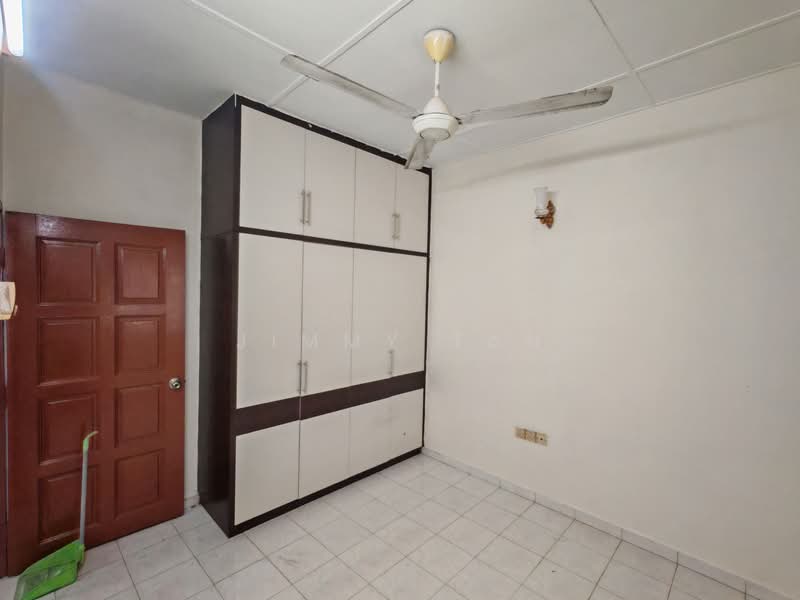 1-storey Terraced House for Sale in Klang (Selangor) - Jimmy Tan - PropertyGuru.com.my