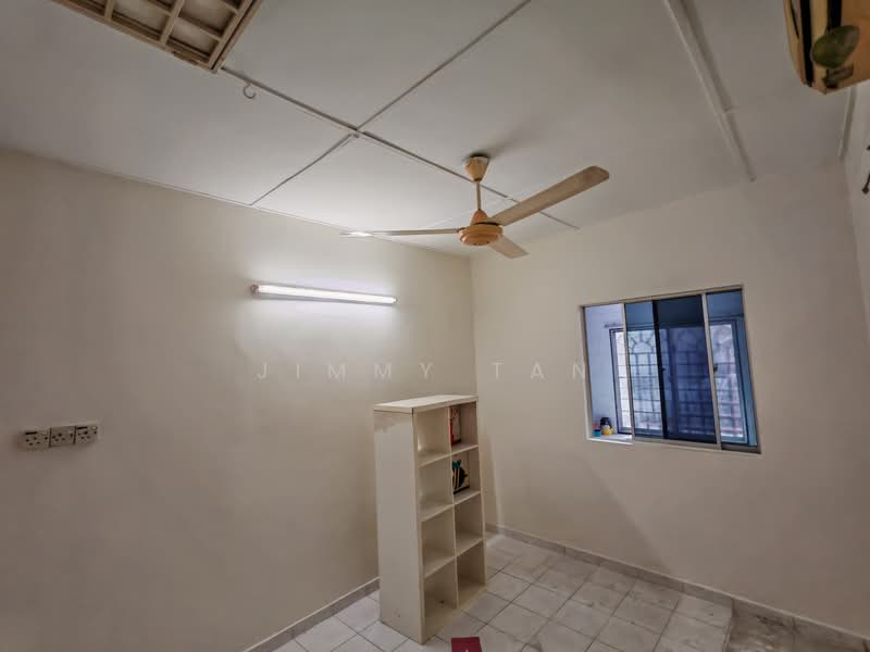 1-storey Terraced House for Sale in Klang (Selangor) - Jimmy Tan - PropertyGuru.com.my