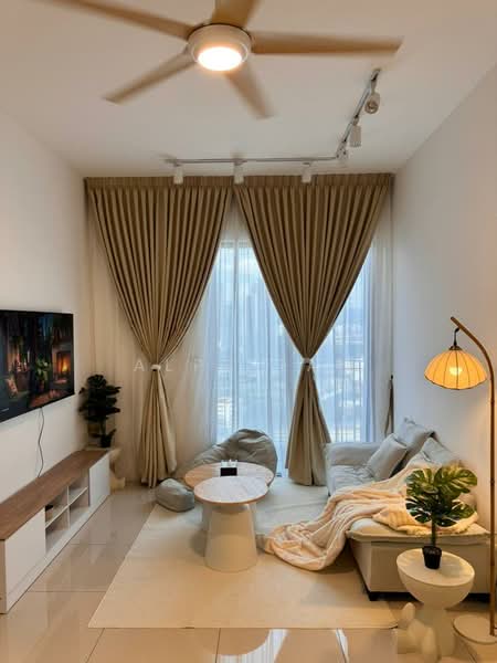 Kondominium untuk Disewa di Skyline KL - Alps Tan - Living Room - PropertyGuru.com.my