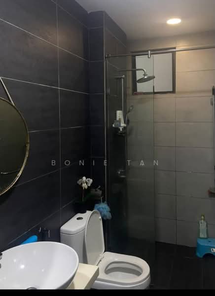 Service Residence for Sale at Damai Hillpark - Bonie Tan - Bathroom - PropertyGuru.com.my