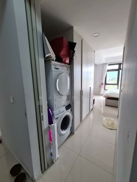 Servis Apartment untuk Dijual di Serini Melawati - Hj Mohd Syafirul - Corridor - PropertyGuru.com.my