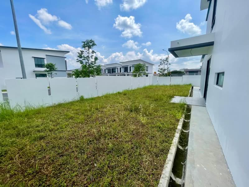 Rumah Teres 2 Tingkat untuk Dijual di Taman Adda Heights (Tebrau) - Liz Yap - Exterior - PropertyGuru.com.my