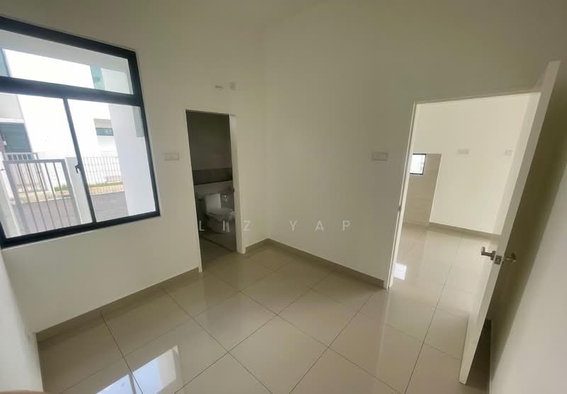 Rumah Teres 2 Tingkat untuk Dijual di Taman Adda Heights (Tebrau) - Liz Yap - Bathroom - PropertyGuru.com.my