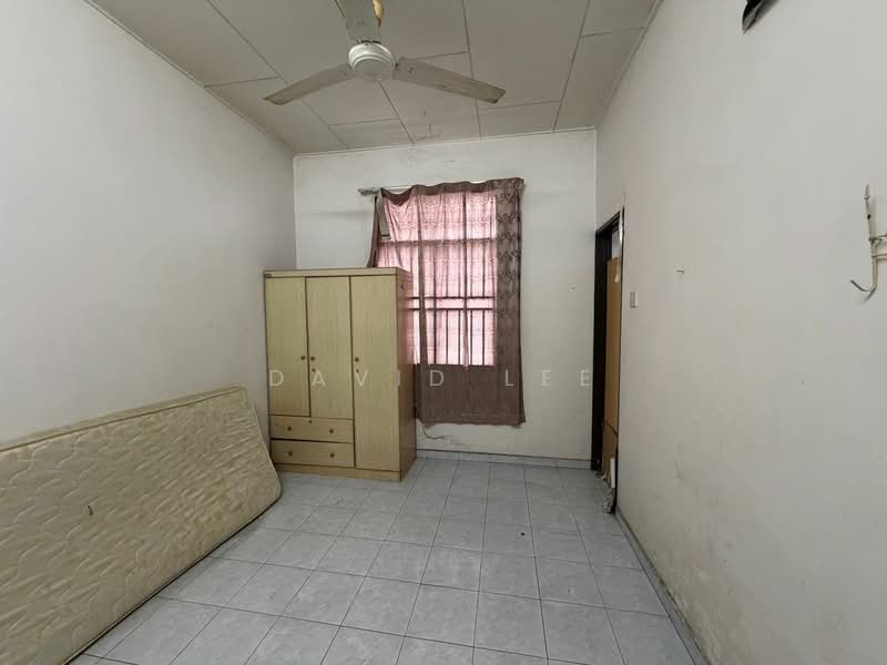 2-storey Terraced House for Sale in Nibong Tebal (Penang) - David Lee - Bedroom - PropertyGuru.com.my