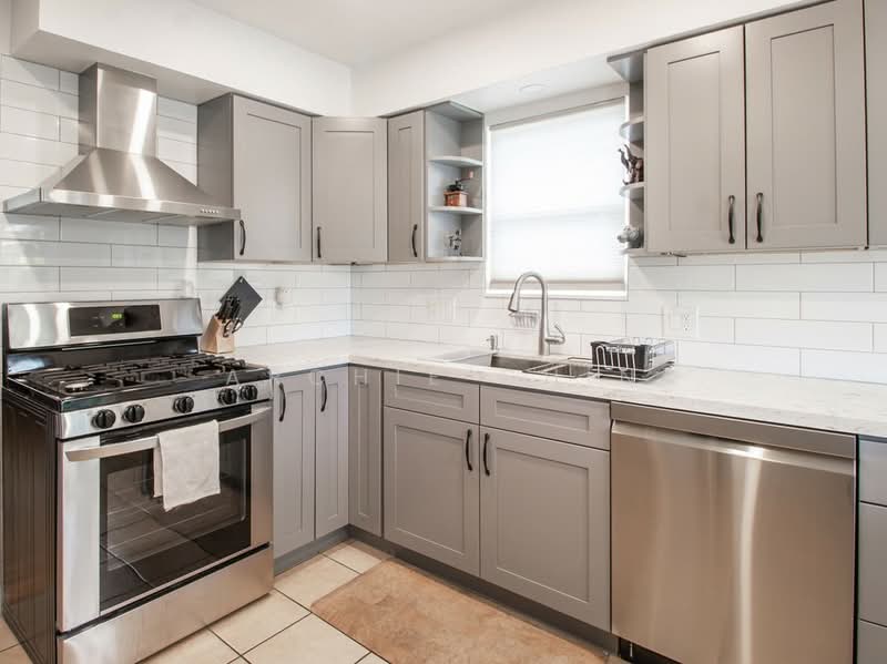 Condominium for Rent at Casa Tropicana - Archie Chin - Kitchen - PropertyGuru.com.my