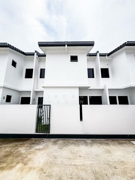 2-storey Terraced House for Sale in Sepang (Selangor) - Firdaus Husin - Exterior - PropertyGuru.com.my