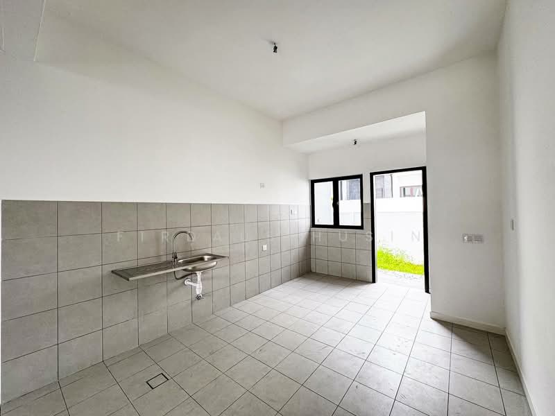 2-storey Terraced House for Sale in Sepang (Selangor) - Firdaus Husin - Kitchen - PropertyGuru.com.my