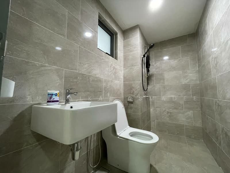 Service Residence for Rent at M Arisa - Zulhaikal Asmadee - Bathroom - PropertyGuru.com.my