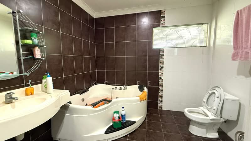 Semi-Detached House for Sale in Kuching (Sarawak) - KC Jee - PropertyGuru.com.my