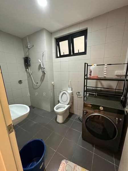 Servis Apartment untuk Disewa di Meridin Executive Suites @ The Meridin - April Chin - Bathroom - PropertyGuru.com.my