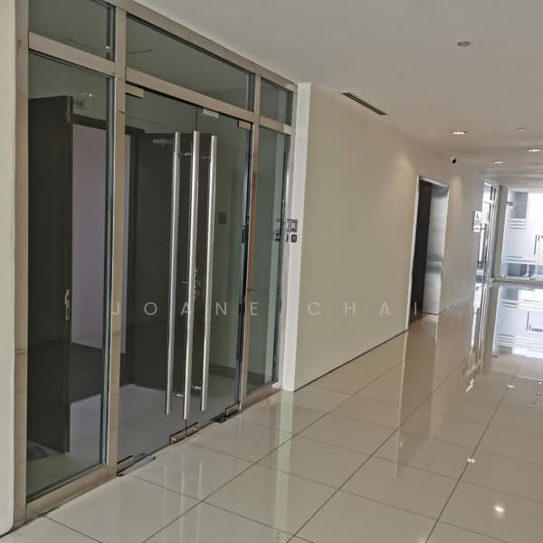 Pejabat untuk Disewa di Bangsar Utama (Bangsar) - Joane Chai - Entrance - PropertyGuru.com.my