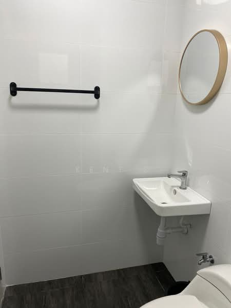 Servis Apartment untuk Dijual di The Horizon - Kent C - Bathroom - PropertyGuru.com.my
