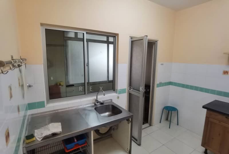 Servis Apartment untuk Disewa di Metropolitan Square - Rex Lok - Kitchen - PropertyGuru.com.my